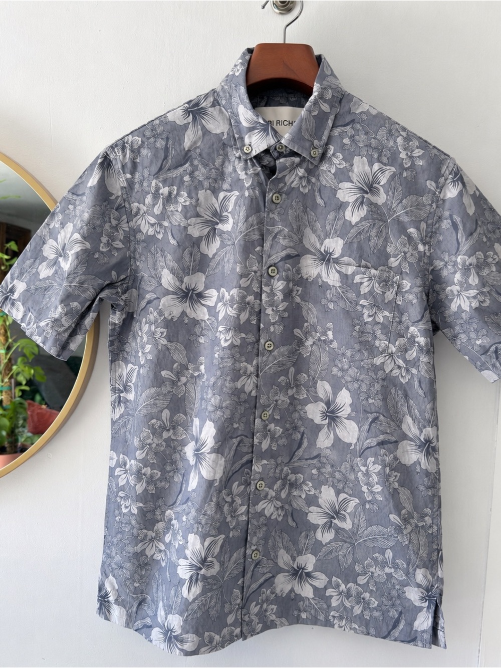 Tori Richard Blooming Aloha Graphite Gray Floral Hawaiian Button Down Shirt Smal